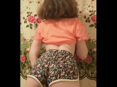 ❤️ Babe muda seksi menanggalkan seluar pendeknya pada kamera Video seks pada ms.credit-assorti.ru